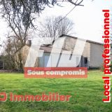 Commerces 2 pièces / 328 m² / 106 000 € / SAINT-FULGENT